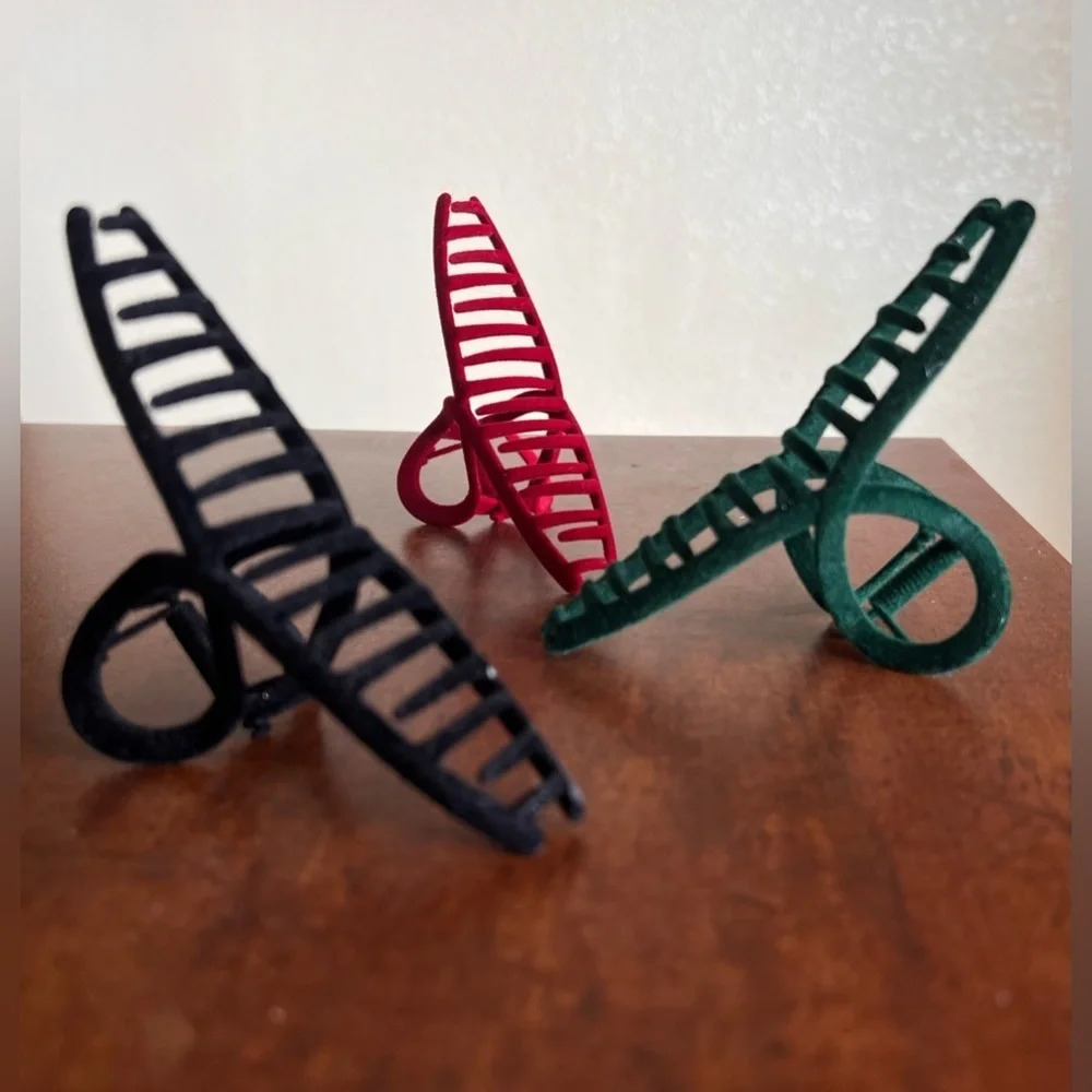 3‎ pc Large Velvet Flocked Hair Claw Clips Set Black Red Green Loop Matte Finish